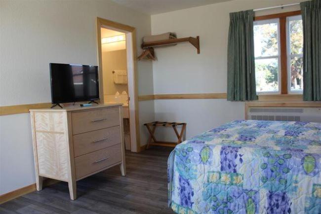 Pony Island Inn Окракоук Екстериор снимка