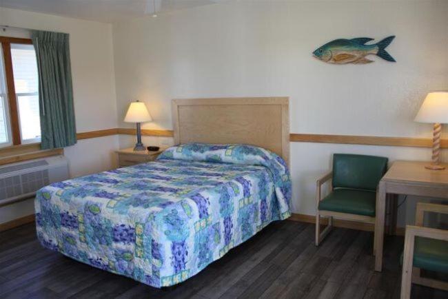 Pony Island Inn Окракоук Екстериор снимка